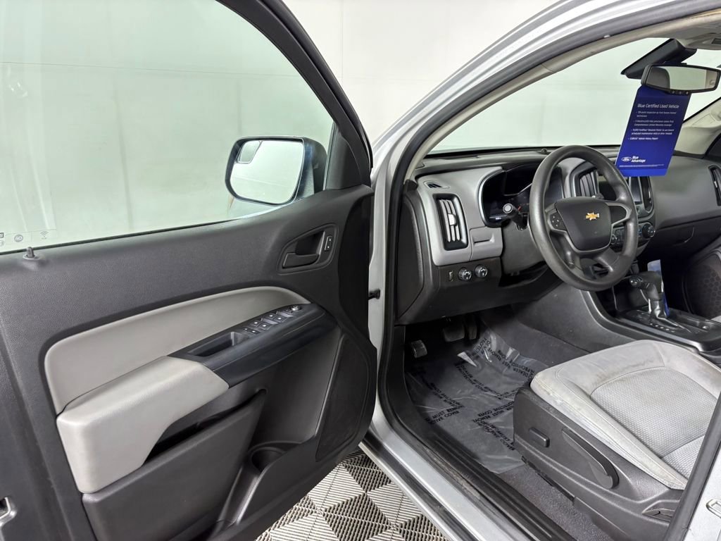 Used 2019 Chevrolet Colorado W/T w/ Custom Special Edition image 12
