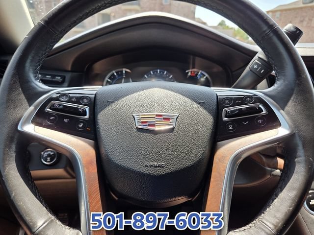 Used 2020 Cadillac Escalade Luxury AWD/4WD image 25