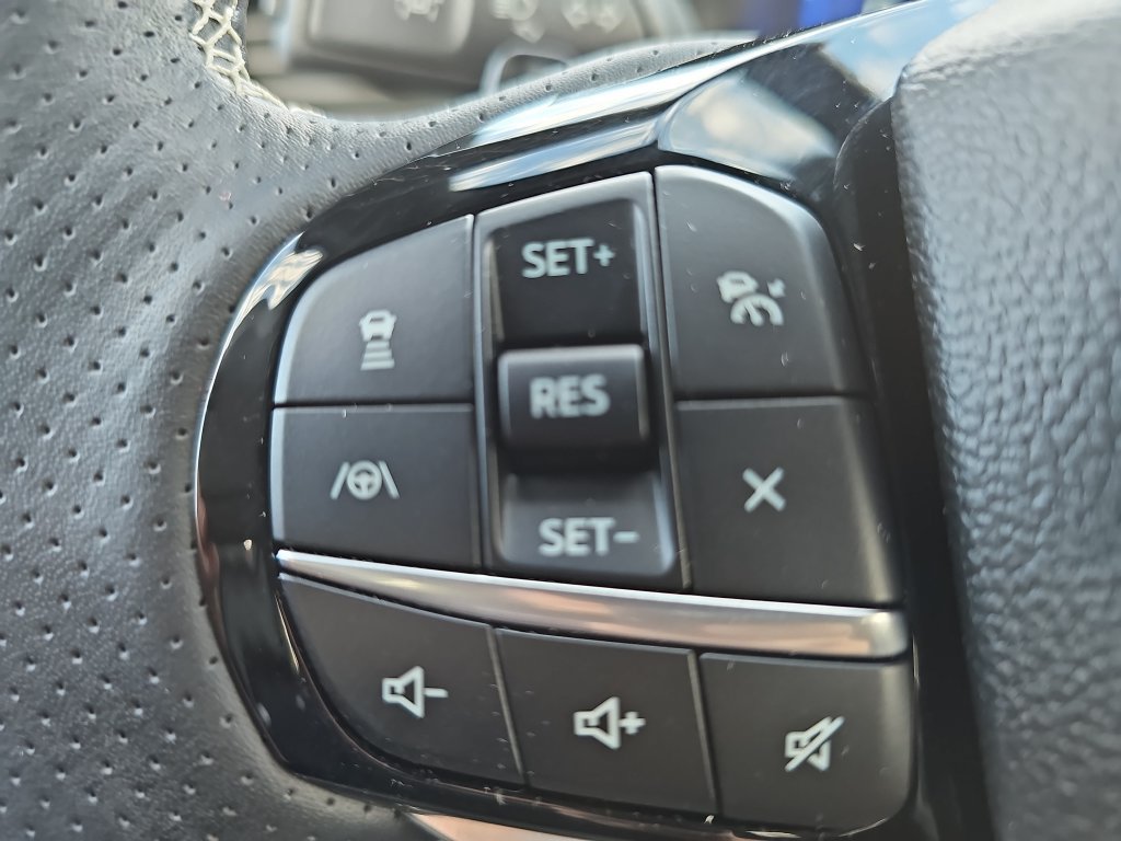 Certified 2023 Ford Explorer ST w/ Equipment Group 401A AWD/4WD image 17
