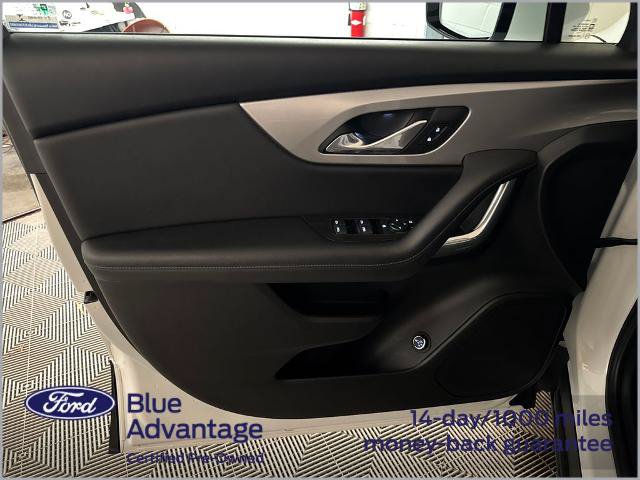 Used 2021 Chevrolet Blazer LT FWD image 14