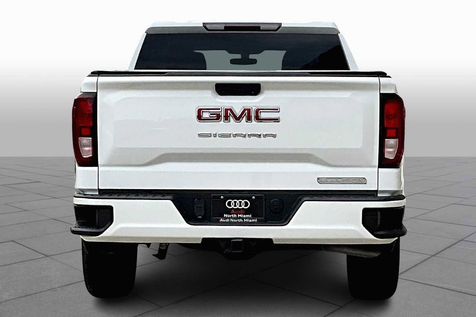 Used 2021 GMC Sierra 1500 Elevation image 3