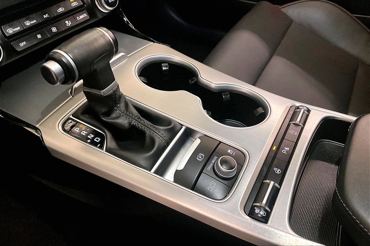 Used 2019 Kia Stinger GT1 image 16