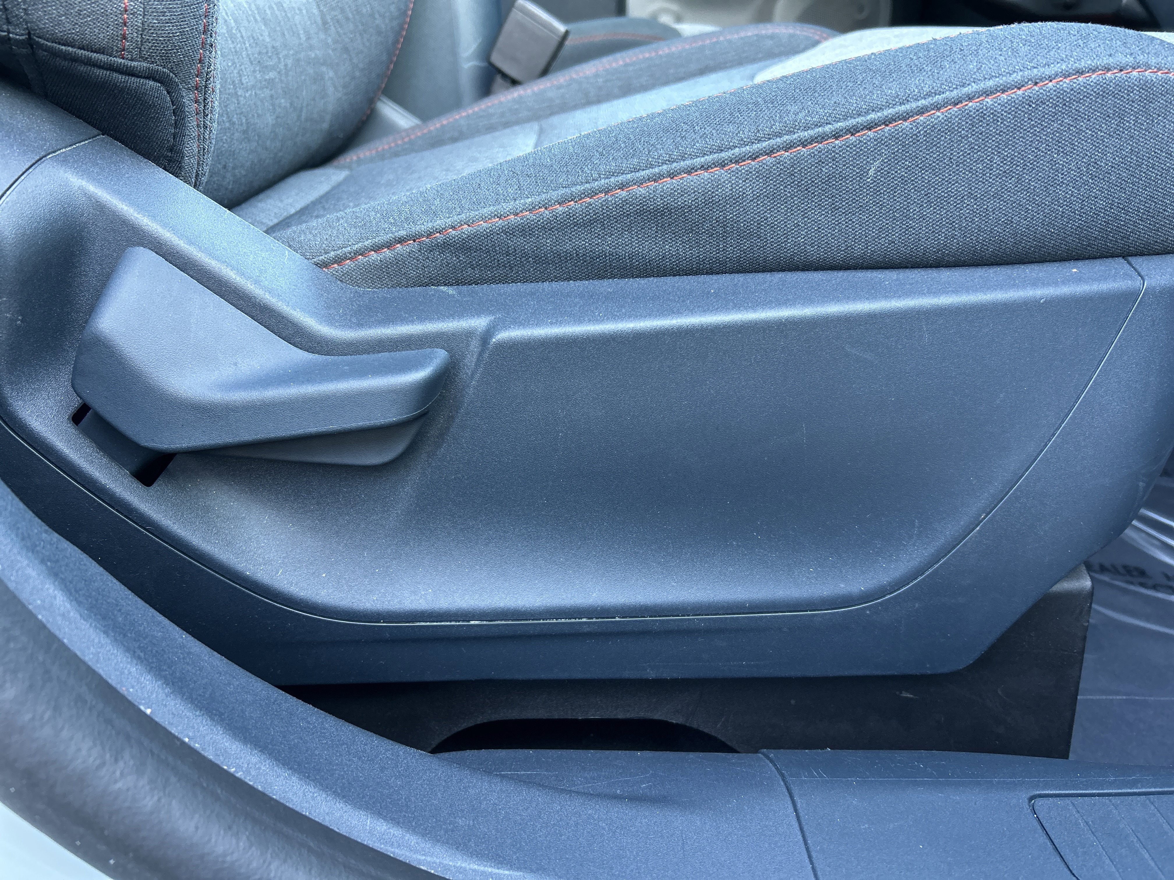 Certified 2022 Ford Maverick XLT image 28