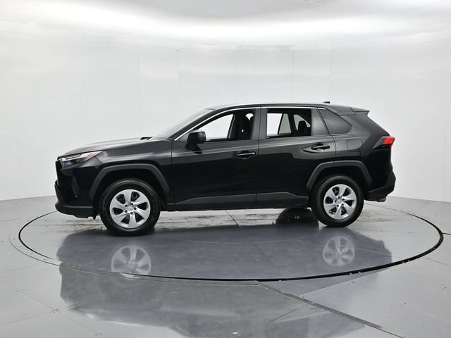 Used 2025 Toyota RAV4 LE FWD image 6