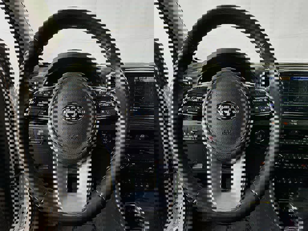 Used 2020 Kia Sportage EX w/ EX Technology Package image 19