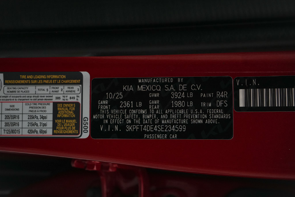 Used 2025 Kia K4 FWD image 23