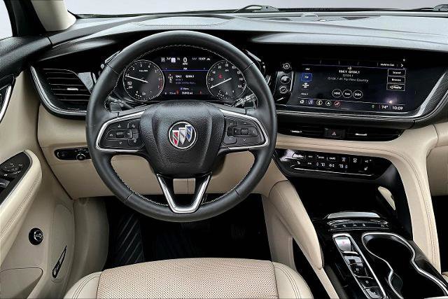 Used 2022 Buick Envision Essence w/ Technology Package I image 9