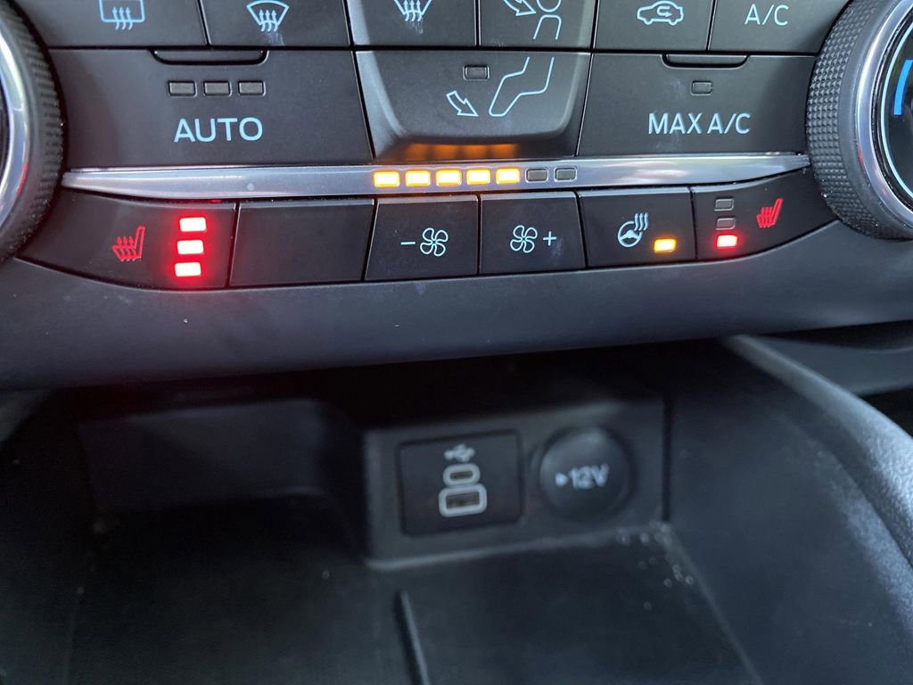 Certified 2025 Ford Escape ST-Line Select image 8