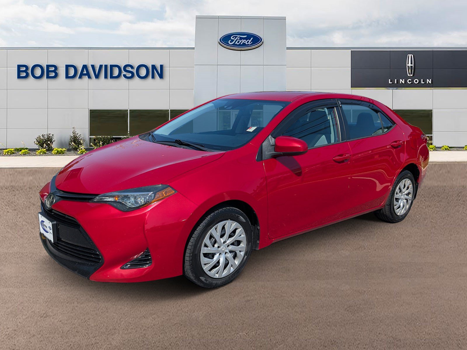 Used 2019 Toyota Corolla LE w/ Carpet Mat Package (TMS) FWD image 1