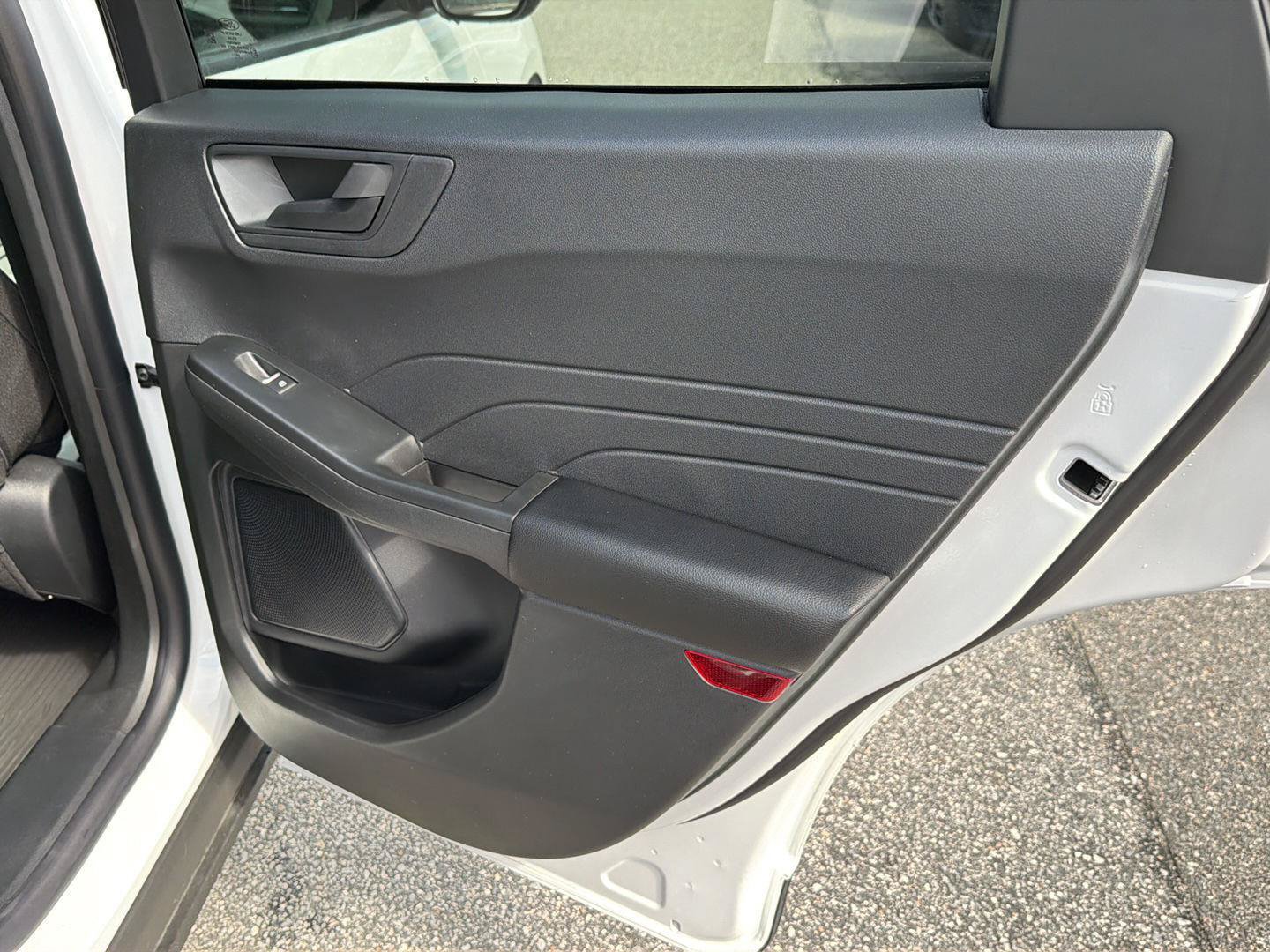 Certified 2025 Ford Escape Active w/ Cold Weather Package FWD image 15
