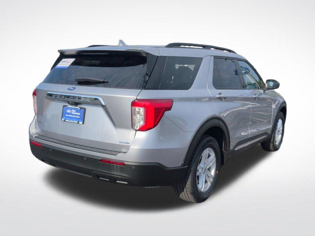 Certified 2020 Ford Explorer XLT w/ Comfort Package AWD/4WD image 7