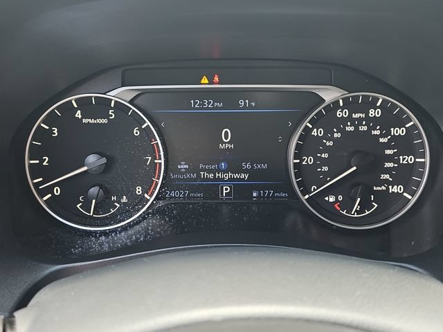 Used 2025 Nissan Altima 2.5 SV FWD image 19