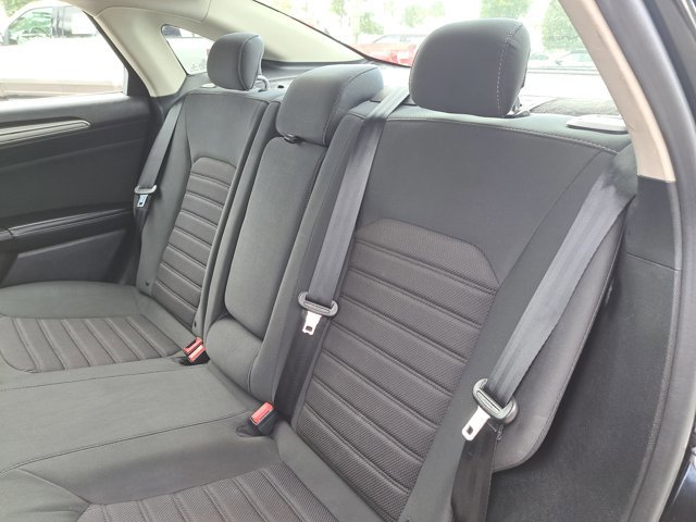 Certified 2020 Ford Fusion SE image 12