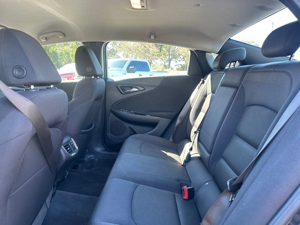 Used 2023 Chevrolet Malibu LT image 13