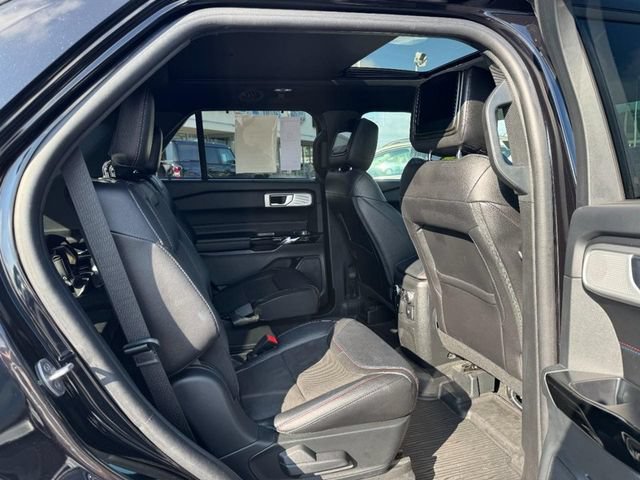 Certified 2023 Ford Explorer ST w/ Equipment Group 401A AWD/4WD image 10