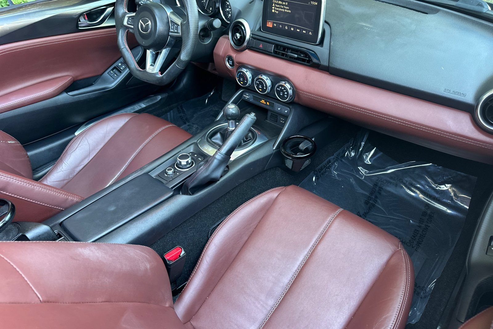 Used 2017 MAZDA MX-5 Miata RF Grand Touring RWD image 17
