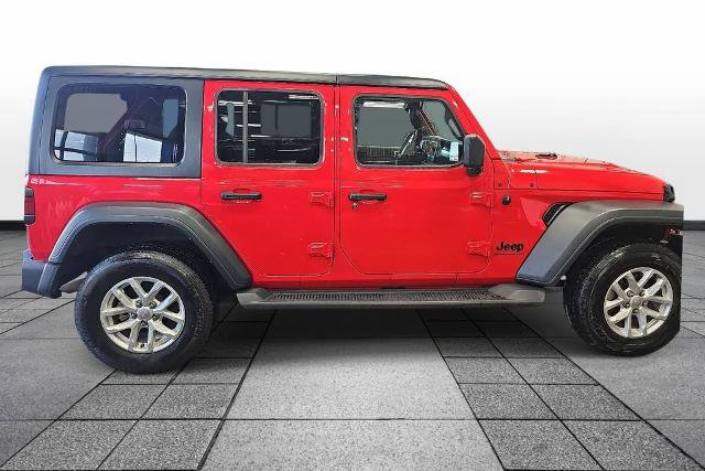 Used 2023 Jeep Wrangler Unlimited Sport AWD/4WD image 4