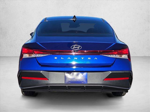 Used 2024 Hyundai Elantra SEL image 4