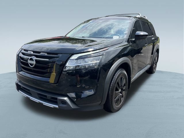 Used 2024 Nissan Pathfinder SL FWD image 9