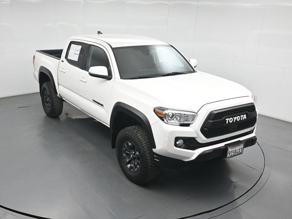 Used 2021 Toyota Tacoma SR5 w/ Trail Edition AWD/4WD image 36