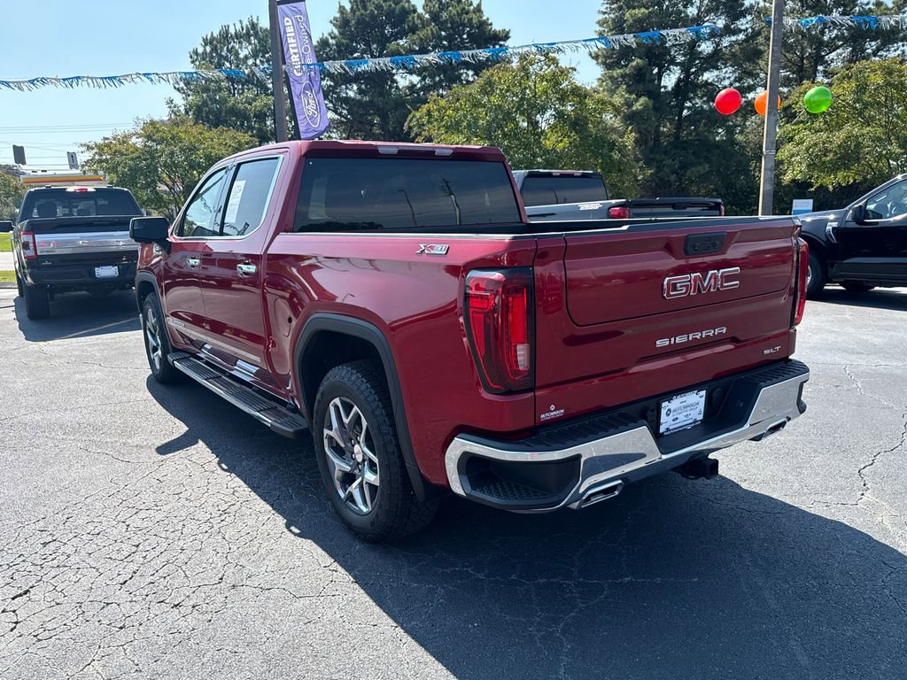 Used 2023 GMC Sierra 1500 SLT w/ SLT Premium Package AWD/4WD image 5