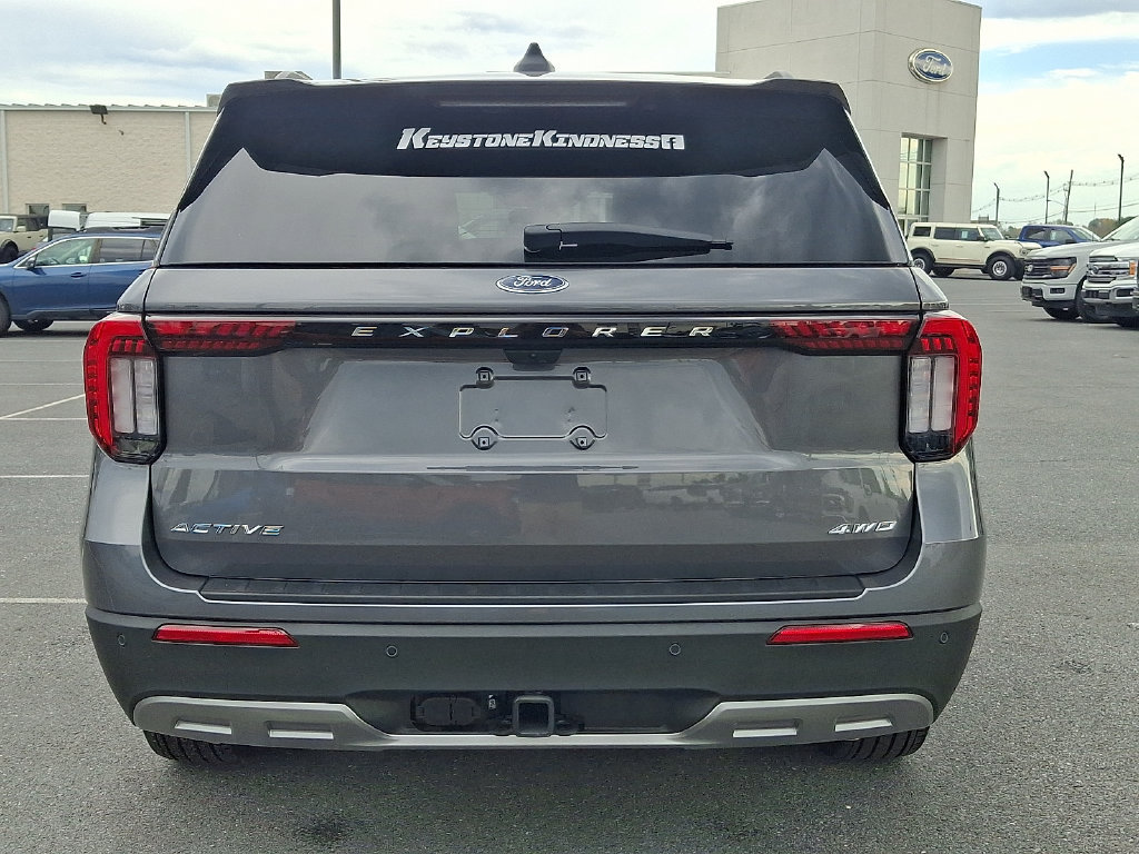 Certified 2026 Ford Explorer Active w/ Active Comfort Package AWD/4WD image 5