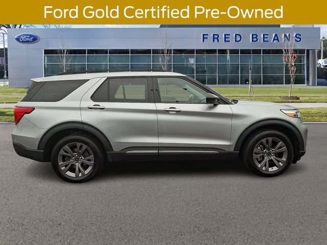Certified 2022 Ford Explorer XLT w/ Equipment Group 202A AWD/4WD image 10