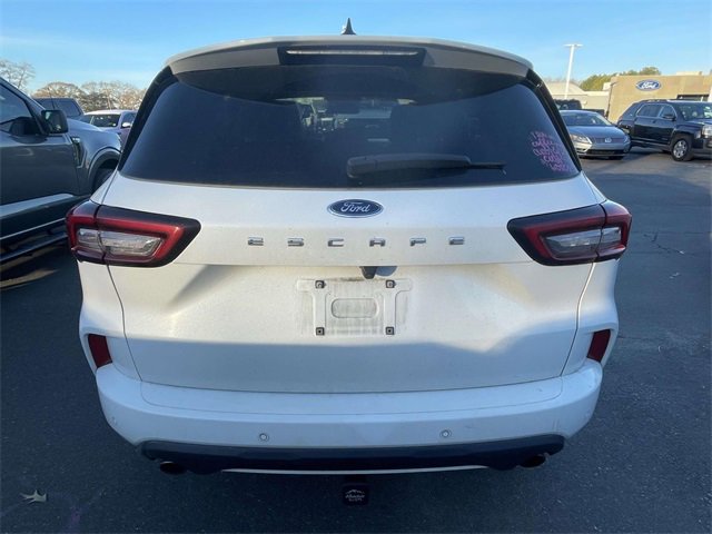 Certified 2023 Ford Escape ST-Line w/ Tech Pack #1 image 5