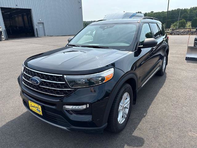Certified 2020 Ford Explorer XLT w/ Equipment Group 202A AWD/4WD image 1