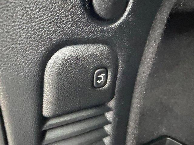 Used 2023 Dodge Durango GT image 7