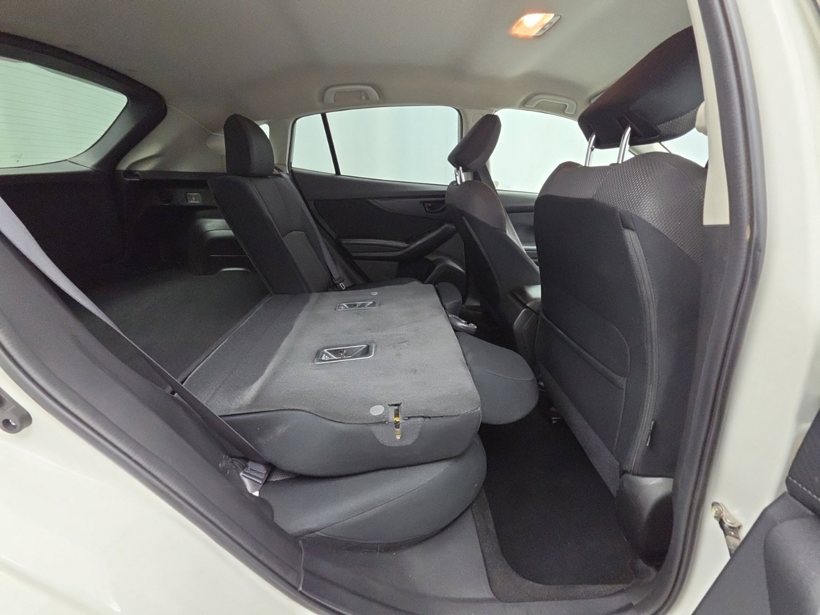 Used 2023 Subaru Crosstrek 2.0i AWD/4WD image 37