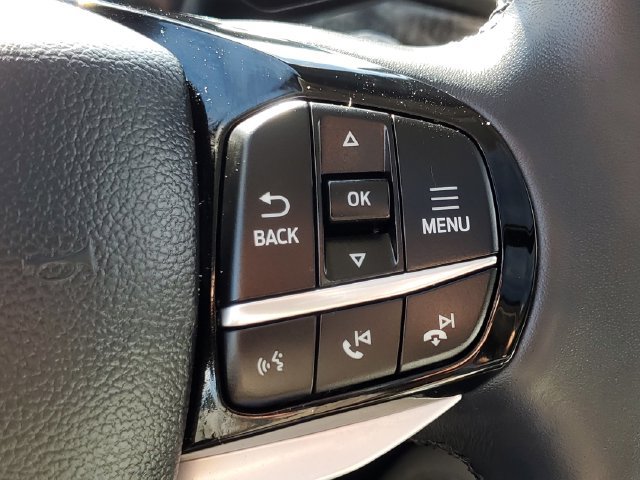 Certified 2025 Ford Explorer Platinum w/ Ultimate Package AWD/4WD image 19
