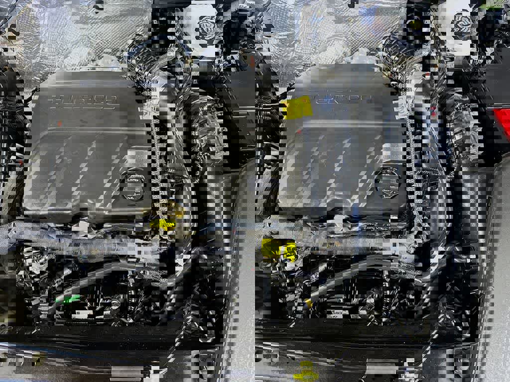 Used 2025 Chevrolet Trax LT w/ LT Convenience Package image 12