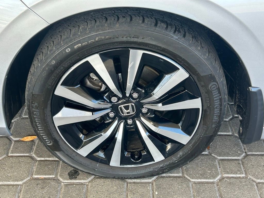 Used 2023 Honda Civic EX-L image 16