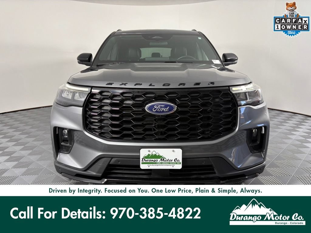 Certified 2025 Ford Explorer ST-Line w/ ST-Line Street Pack AWD/4WD image 3
