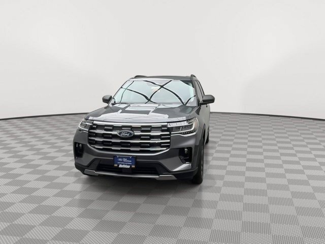 Certified 2025 Ford Explorer Active w/ Active Comfort Package AWD/4WD image 39