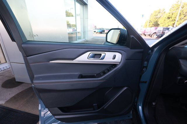 Certified 2026 Ford Explorer Active AWD/4WD image 12