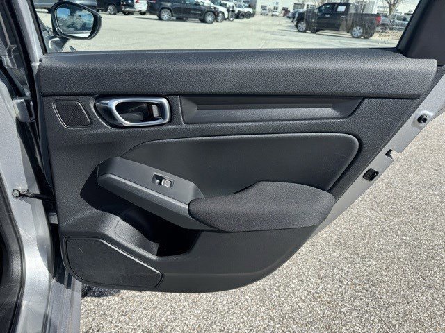 Used 2025 Honda Civic Sport image 27