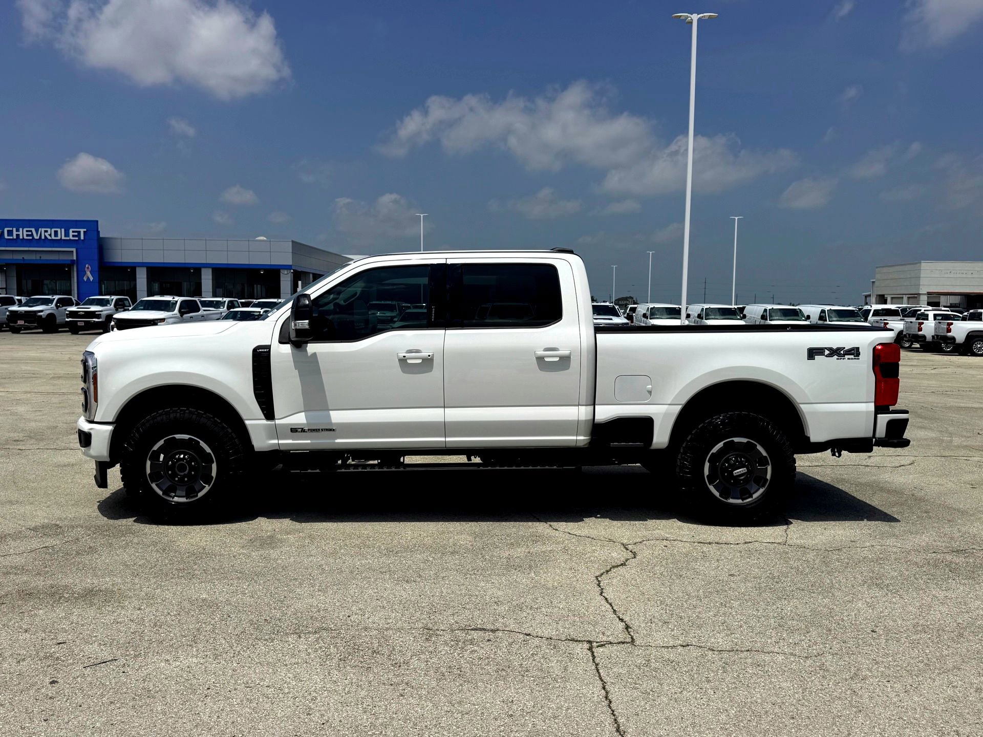 Certified 2024 Ford F250 Lariat w/ Lariat Ultimate Package AWD/4WD image 10