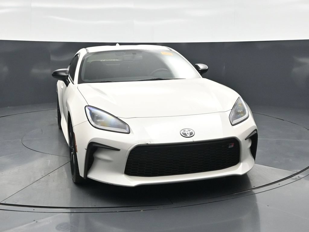 Used 2024 Toyota GR86 Premium RWD image 50