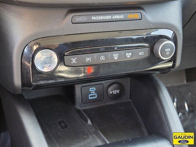 Certified 2023 Ford Escape Platinum w/ Premium Technology Package AWD/4WD image 23