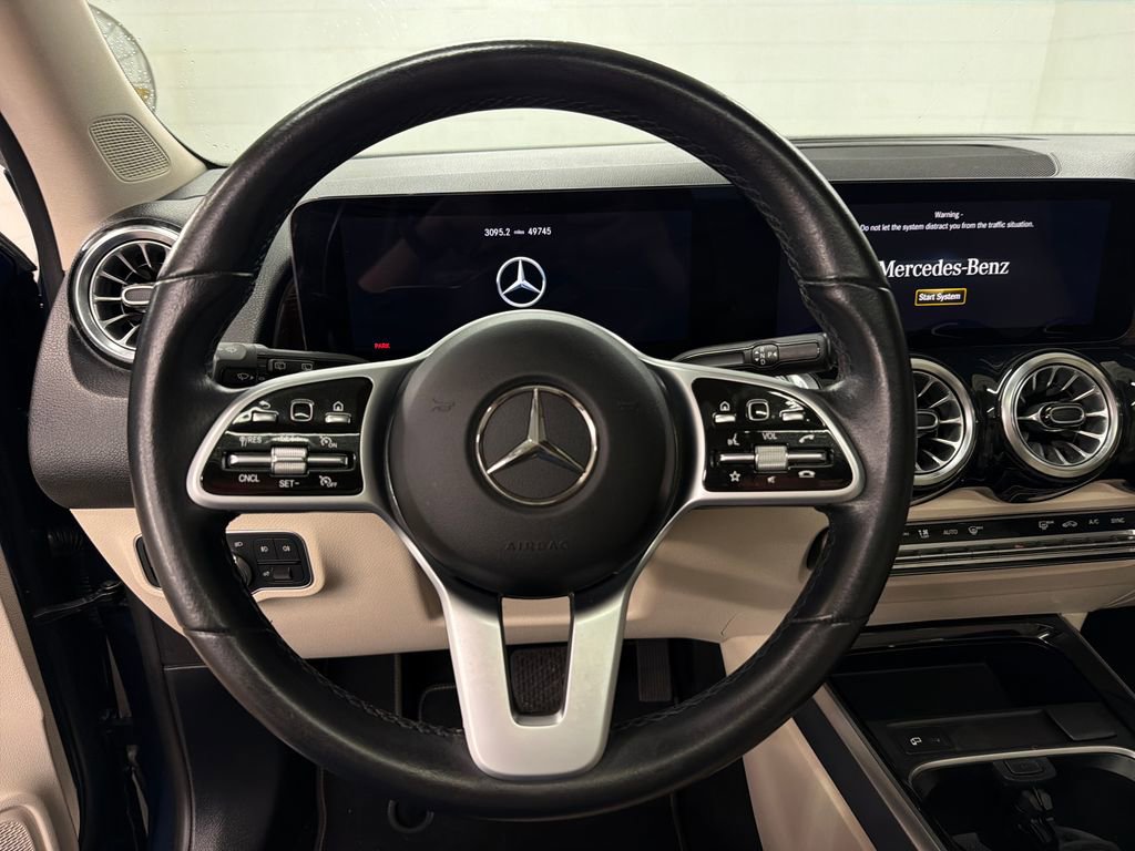 Used 2023 Mercedes-Benz GLB 250 image 19