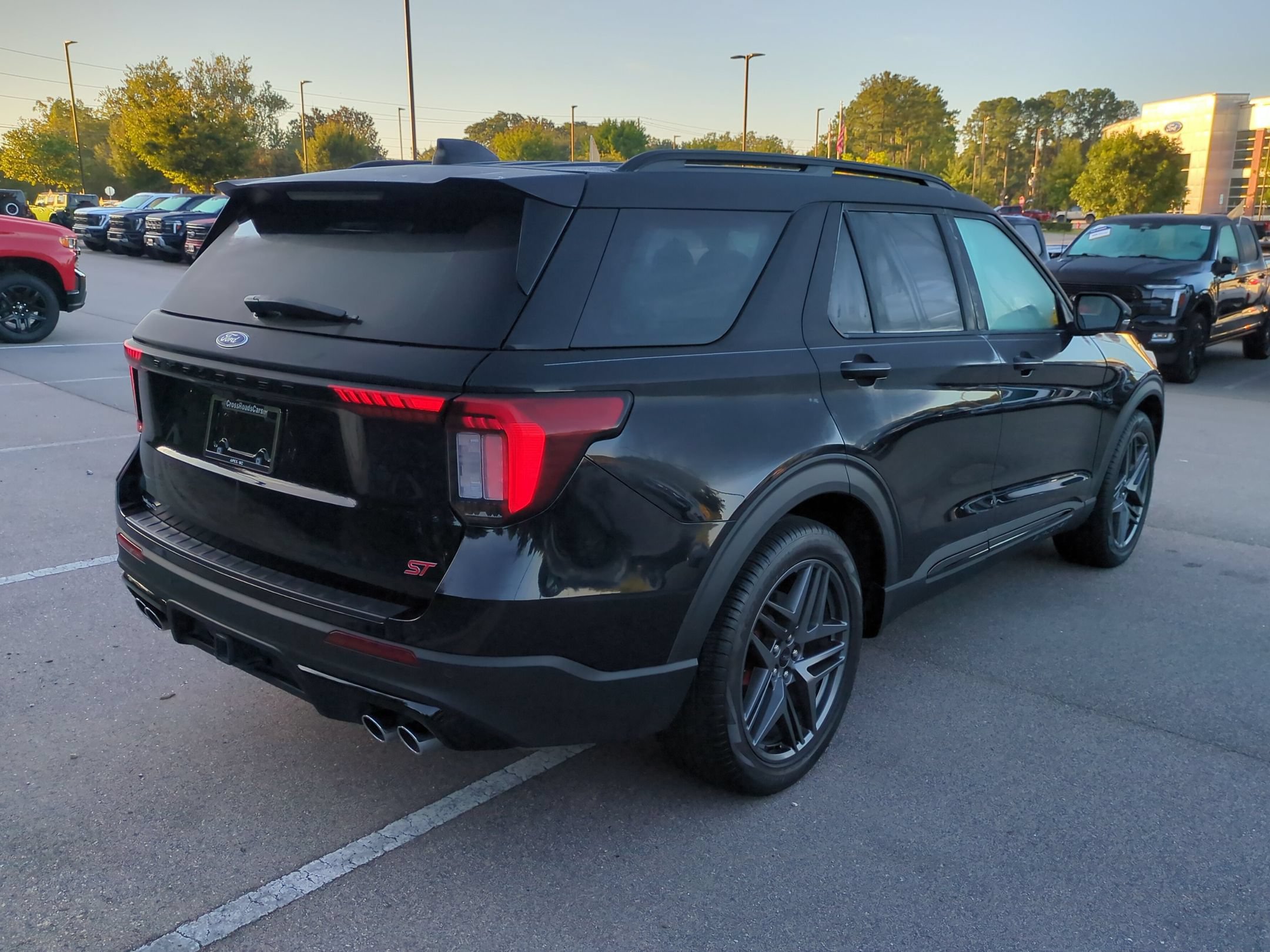 Certified 2025 Ford Explorer ST w/ Sun And Sound Package RWD image 4