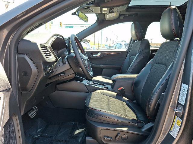 Certified 2023 Ford Escape ST-Line w/ Tech Pack #1 AWD/4WD image 14