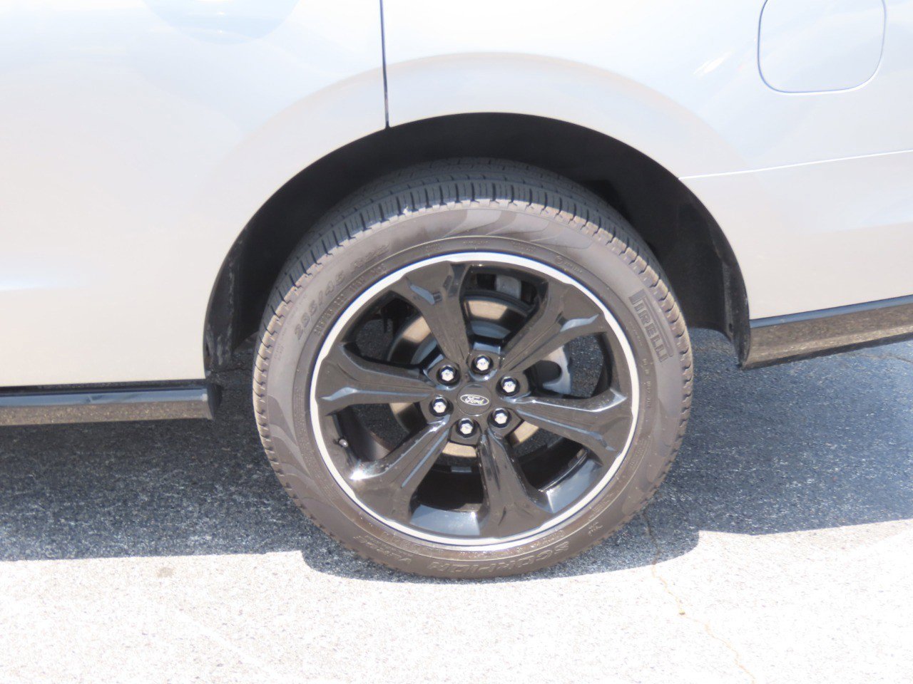 Certified 2024 Ford Expedition Limited AWD/4WD image 16