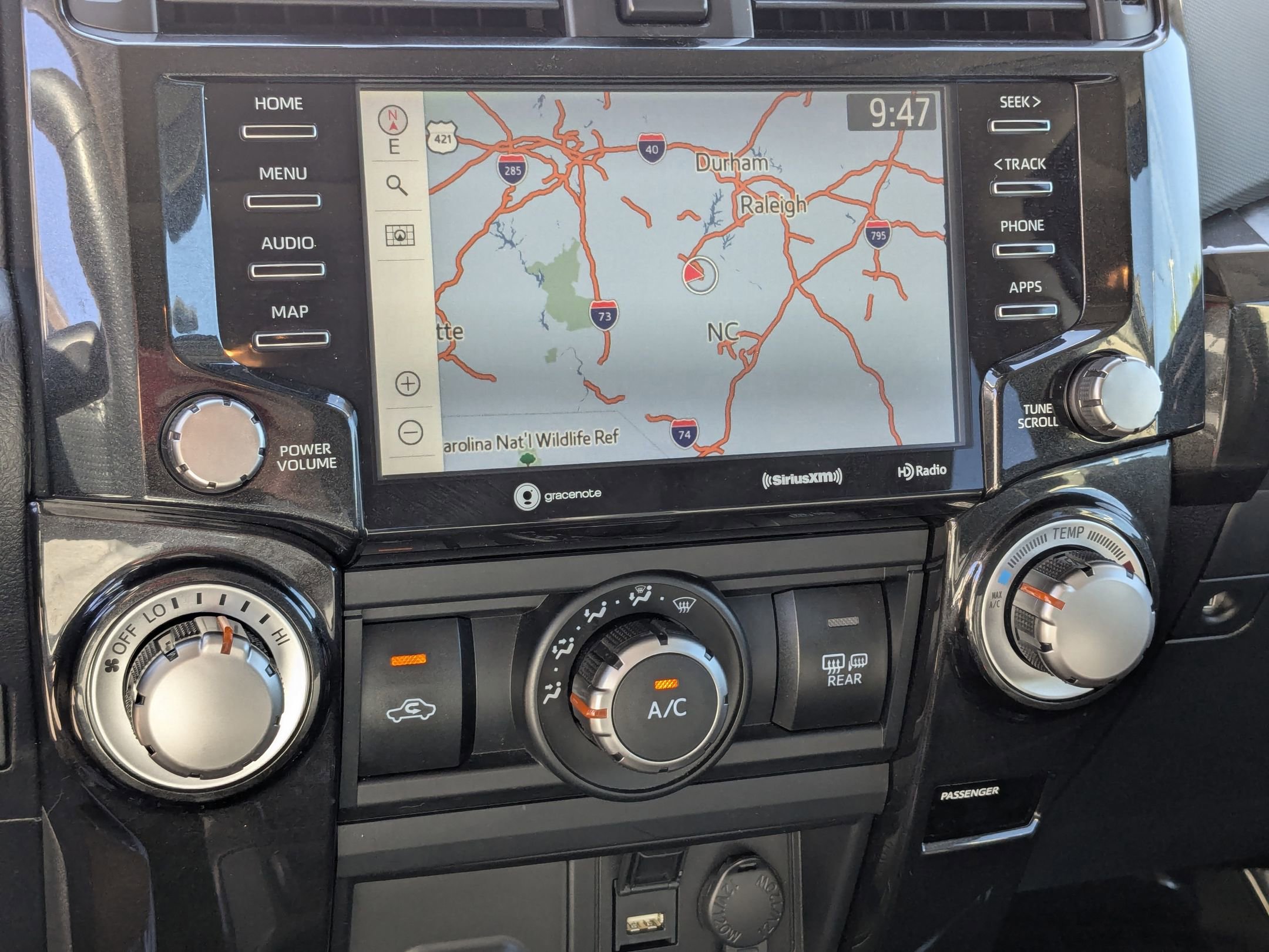 Used 2021 Toyota 4Runner Venture w/ Moonroof Package image 24