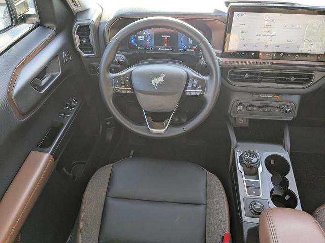 Certified 2025 Ford Bronco Sport Outer Banks w/ Outer Banks Tech Package+ AWD/4WD image 16