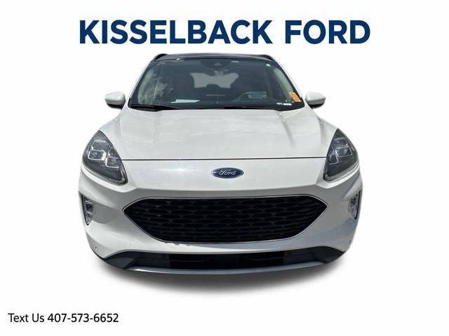 Certified 2020 Ford Escape Titanium w/ Titanium Premium Package 2.0 FWD image 9