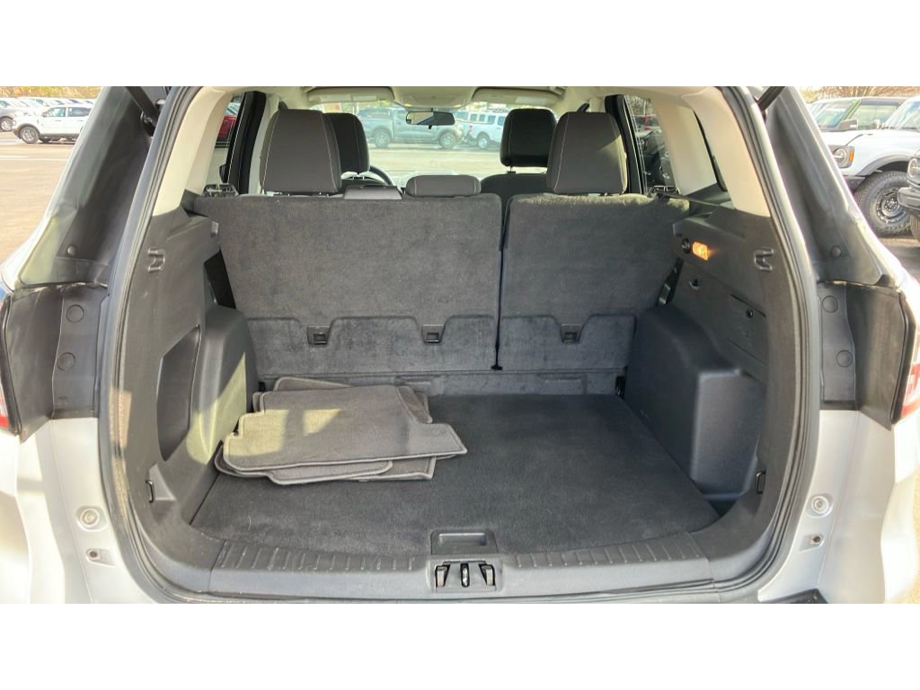 Certified 2017 Ford Escape SE w/ Equipment Group 201A image 31