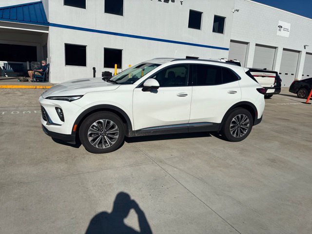 Used 2024 Buick Envision Preferred AWD/4WD image 12